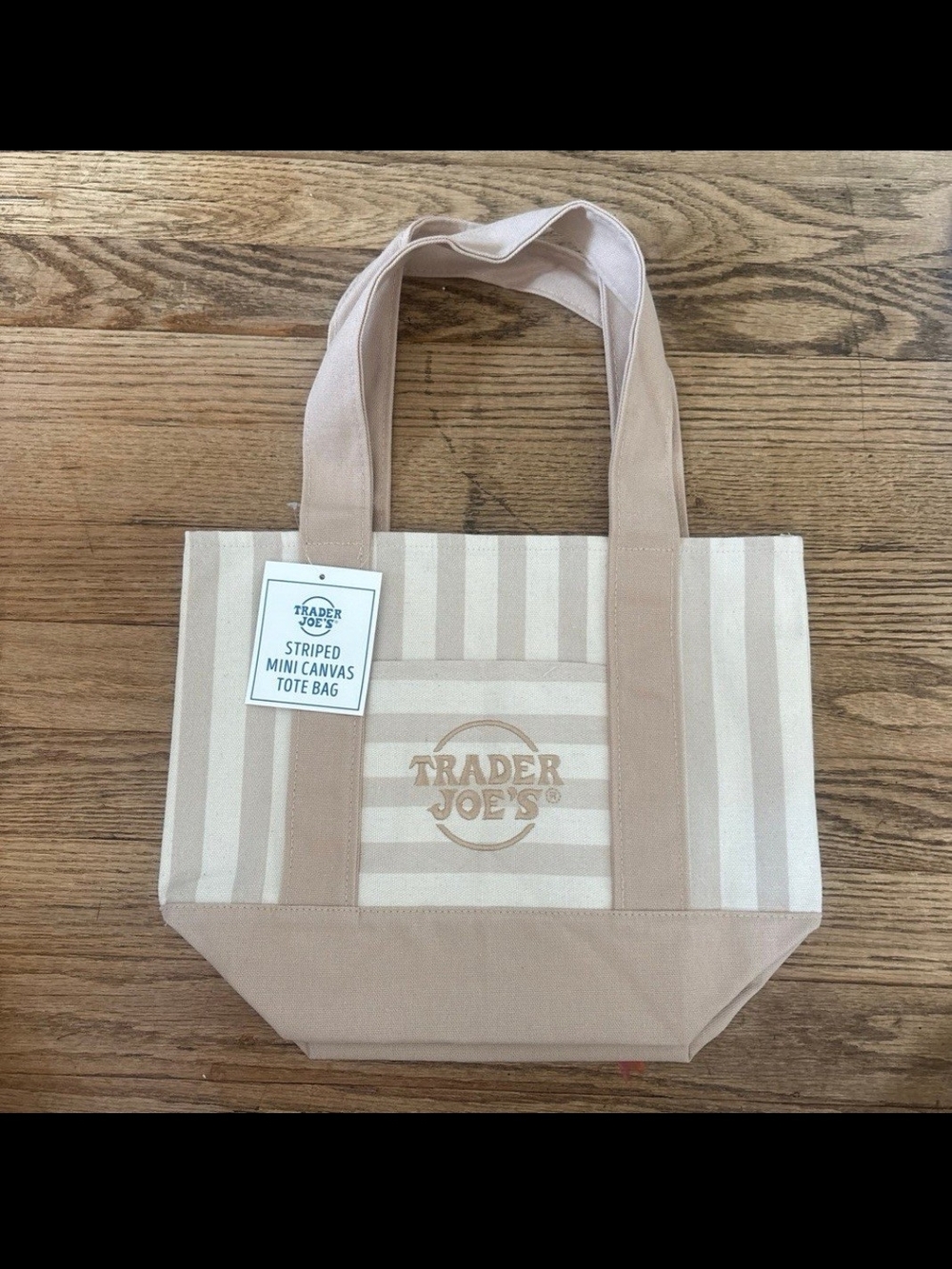 Trader Joe's Pastel Stripe Tote Bag Set- Green, Pink, Blue And Beige - Picture 4 of 6